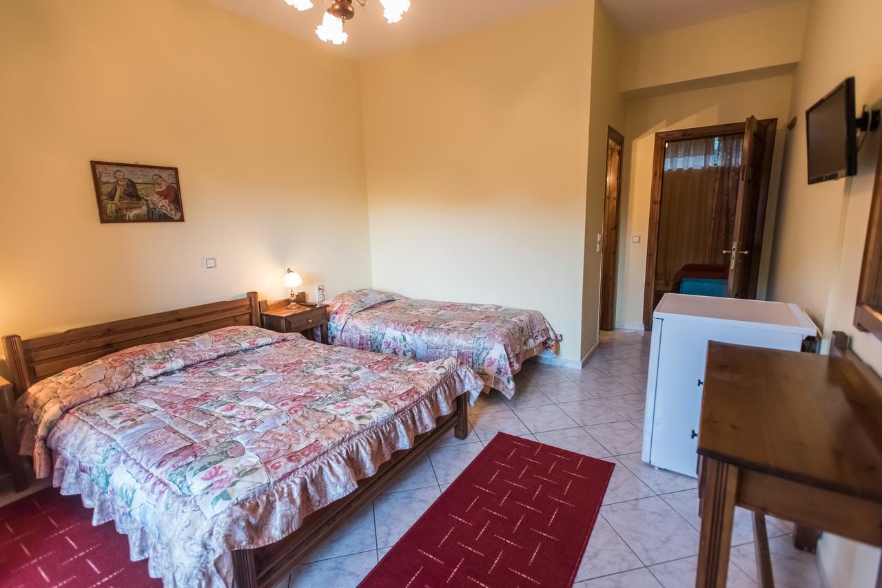Elatos Rooms Mikro Chorio  ภายนอก รูปภาพ