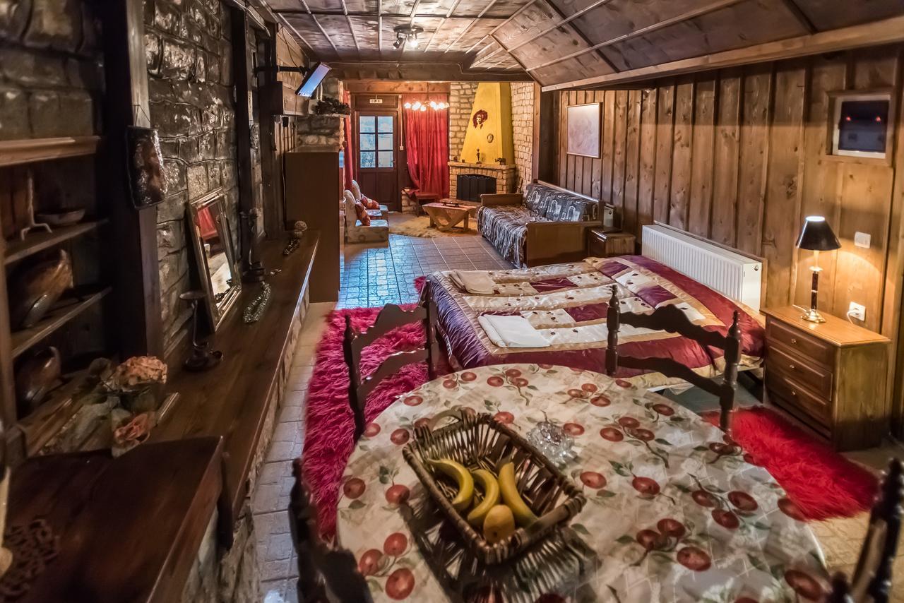 Elatos Rooms Mikro Chorio  ภายนอก รูปภาพ